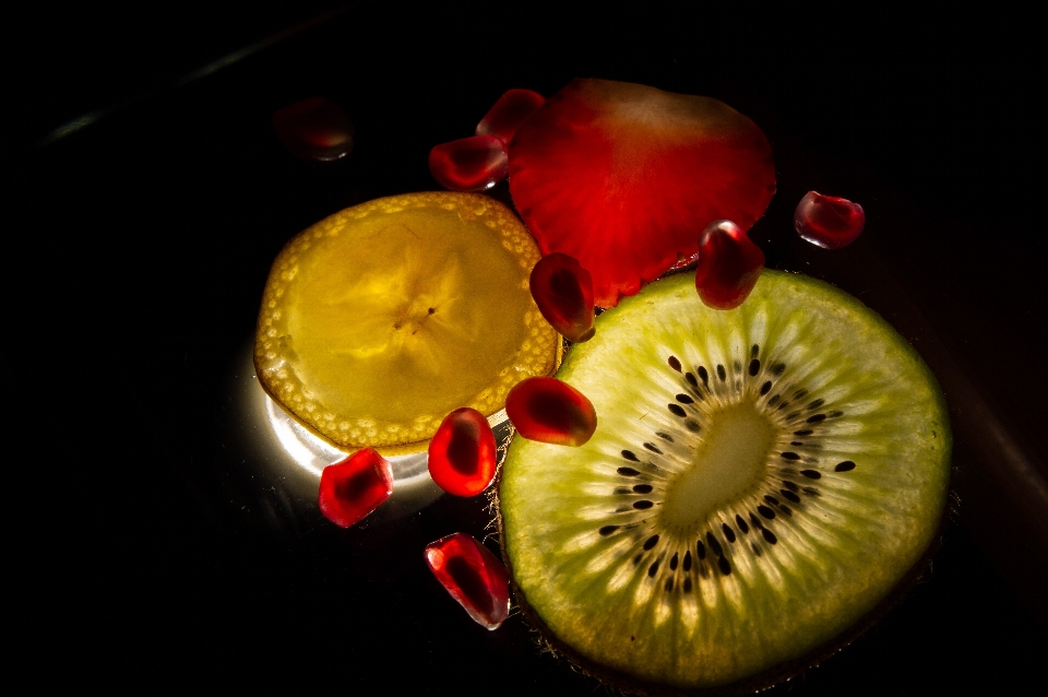 果物 丈夫なキウイ
 食べ物 植物