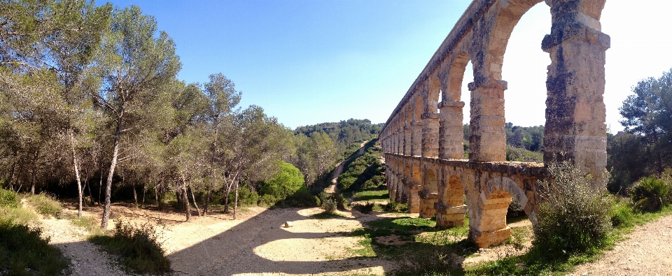 Tarragona
 españa cataluña
 acueducto romano
