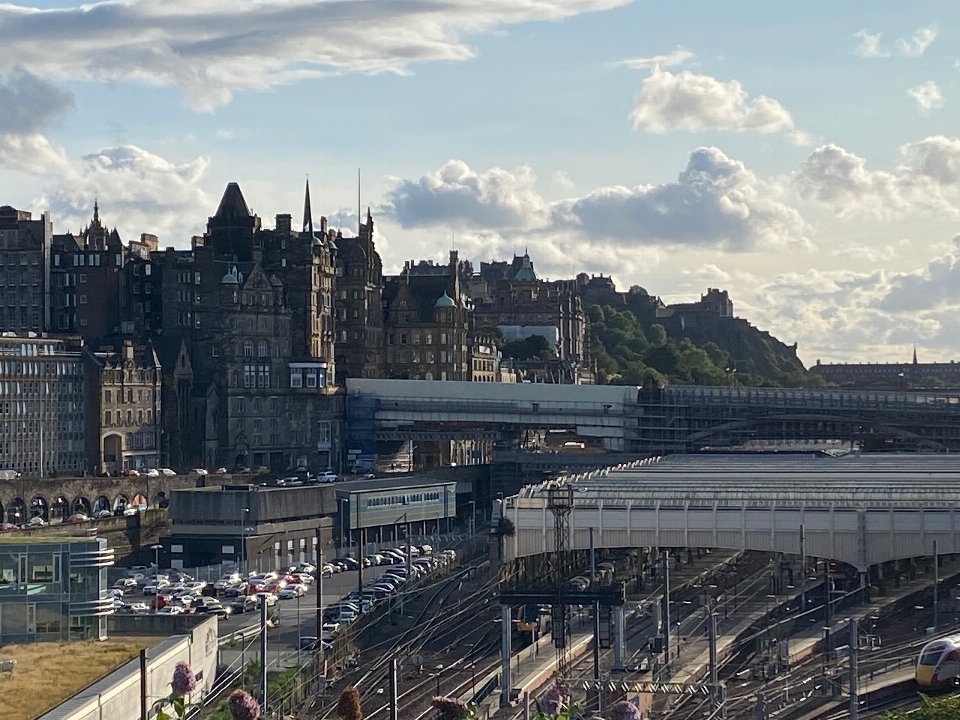 Edinburgh
 skotlandia uk stasiun kereta
