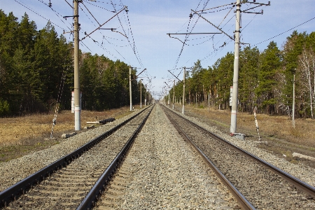 Railway semaphore crossing rails Photo