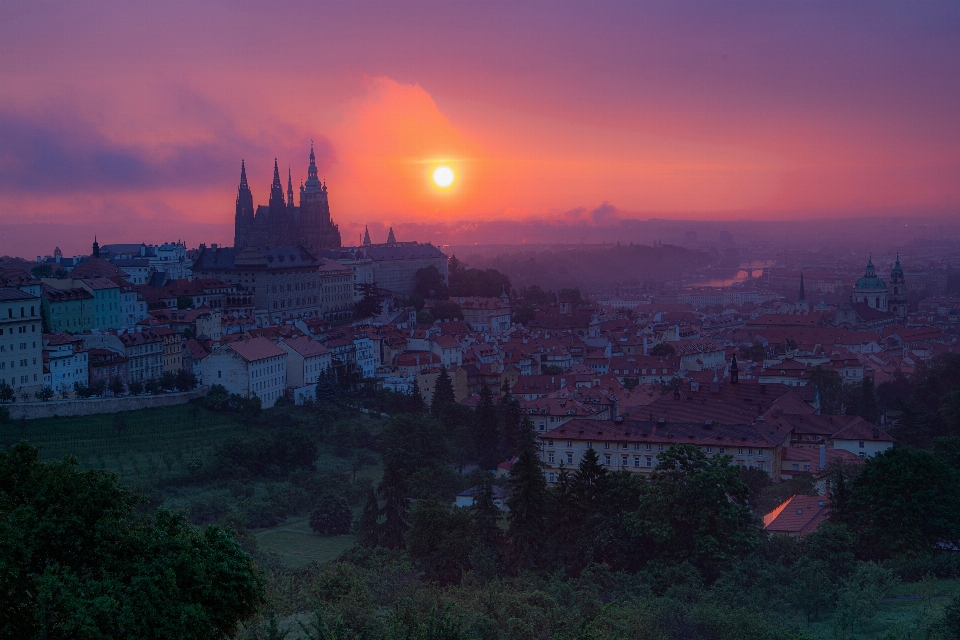 Prague sky cloud atmosphere