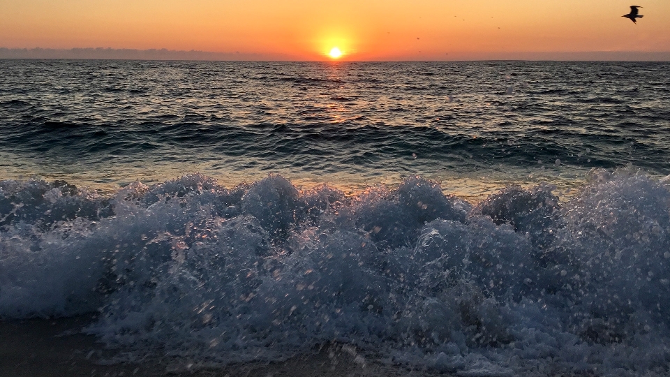 Sea water sky cloud