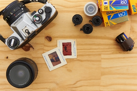 Table camera lens wood accessory Photo