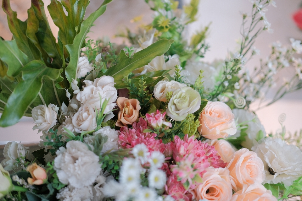 Flower white rose wedding bouquet