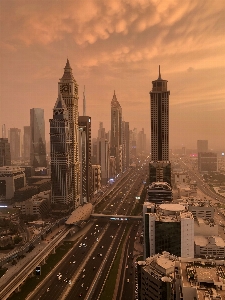 Foto Cidade prédio céu nuvem