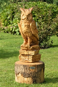 Wood carving owl art cutting Photo