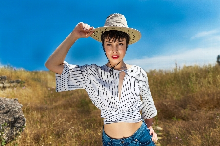 Woman plant sky hat Photo