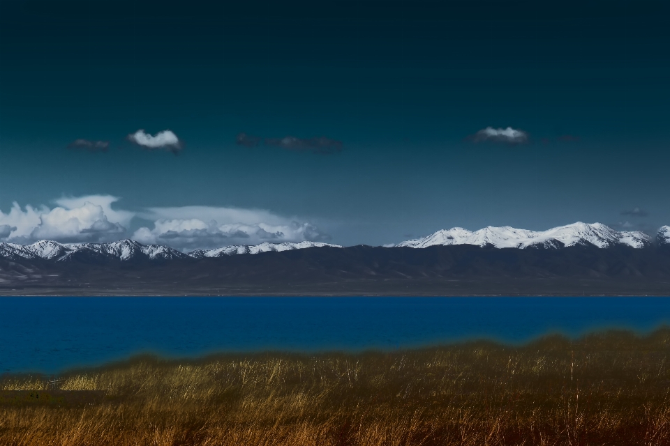 Qinghai lake cloud sky atmosphere