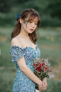 Woman plant hand flower Photo