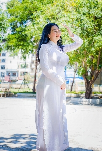 Milk leak wet aodai Photo