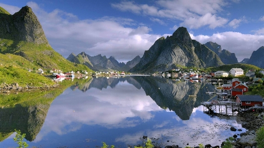 Reine cloud water sky Photo