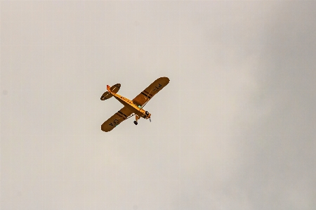 Sky wheel aircraft airplane Photo