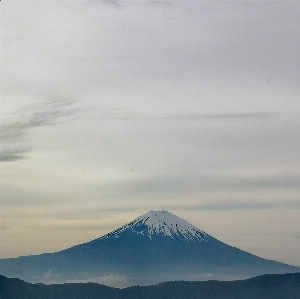 Mountain cloud sky tree Photo