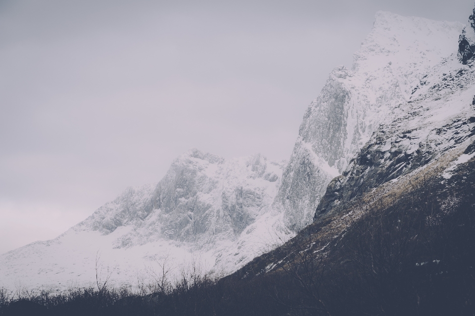 Paysage nature montagne neige