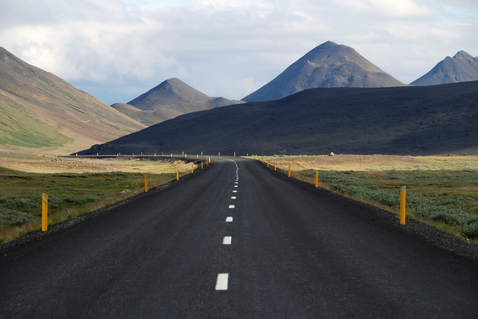 Landscape horizon mountain road