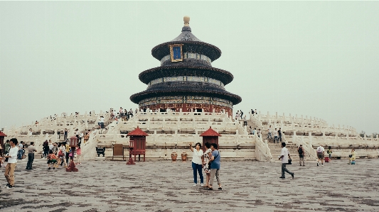 Foto Pantai laut monumen turis