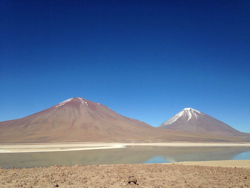 Paesaggio sabbia montagna deserto