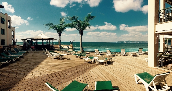 Strand meer dock promenade Foto