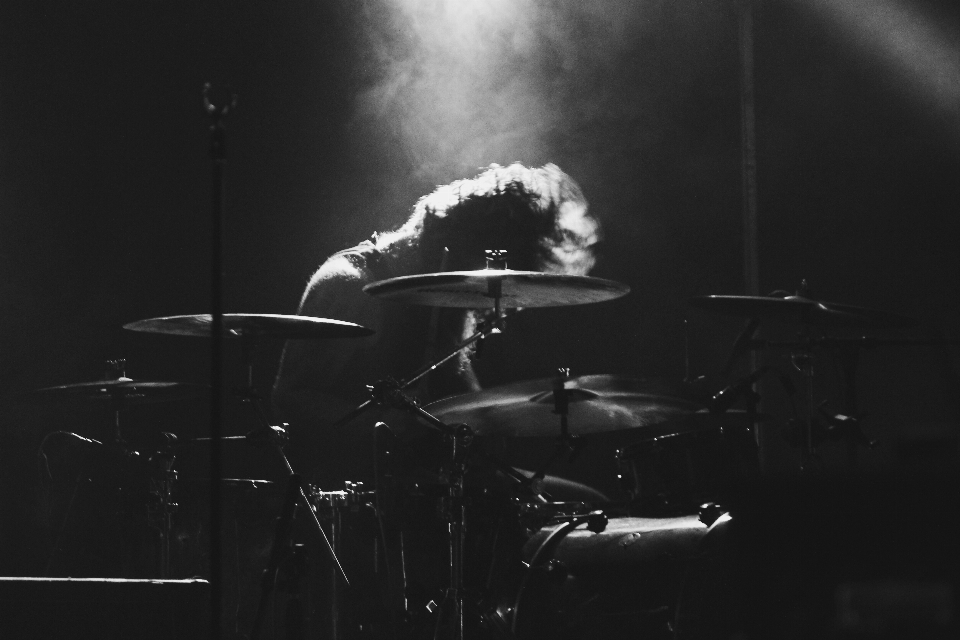 Música preto e branco
 branco fotografia