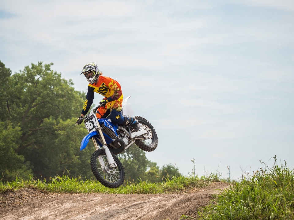 Bicicleta vehículo motocicleta motocross
