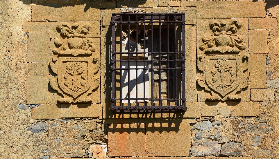 Madera ventana muro arco