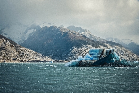 Sea water mountain cloud Photo