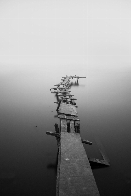 Water black and white fog mist