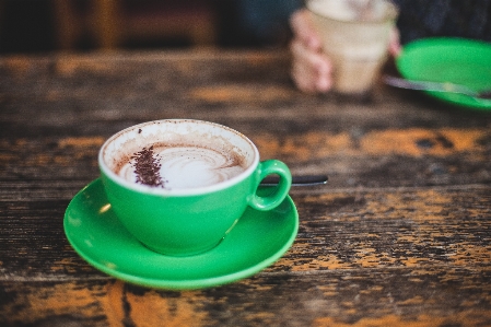 Foto Meja kafe kopi pagi