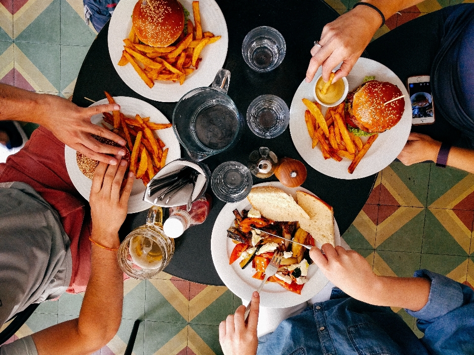 Refeição comida almoço hambúrguer