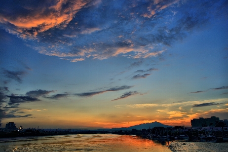 Foto Pantai laut pesisir cakrawala