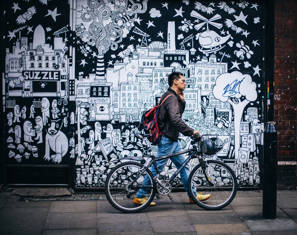 Homme personne route rue