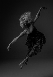 Foto Bianco e nero
 danza monocromo balletto