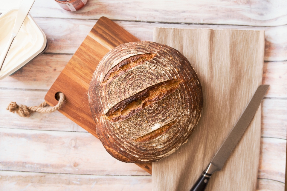 Holz essen produzieren backen
