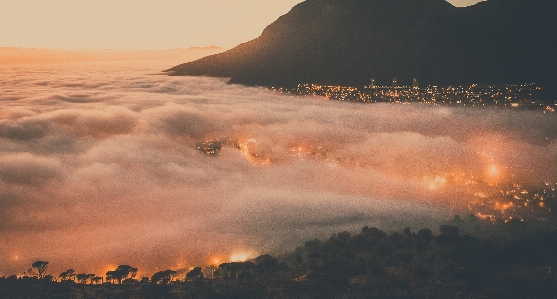 Sea horizon mountain cloud Photo