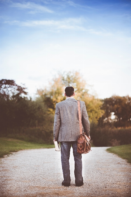 Homme chemin personne la photographie