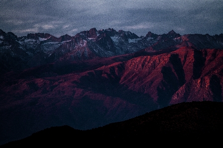 Wilderness mountain cloud sunrise Photo