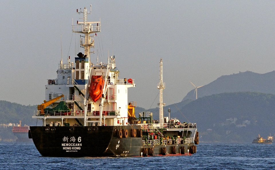 Mar océano barco transporte