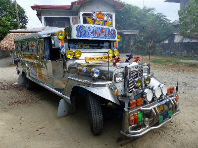 Foto Carro jeep transporte caminhão