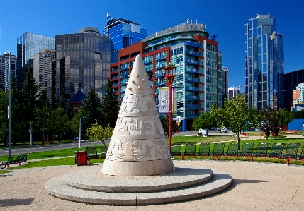 Skyline city skyscraper monument Photo