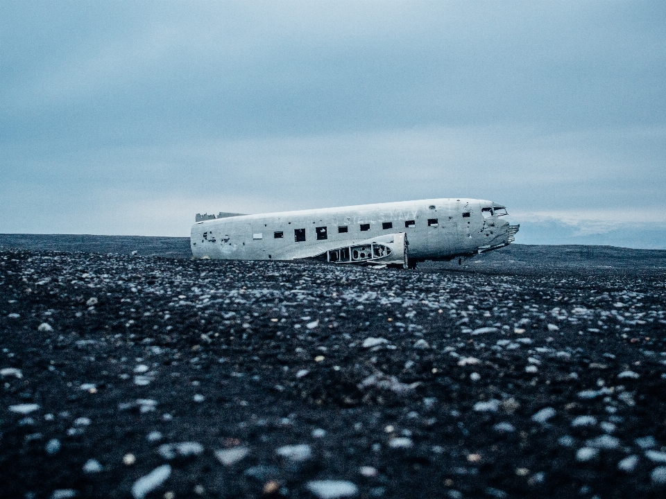 Sea horizon airplane aircraft