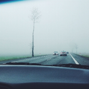 Photo Neige brouillard route voiture