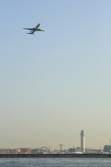 Mar vôo aeroporto avião