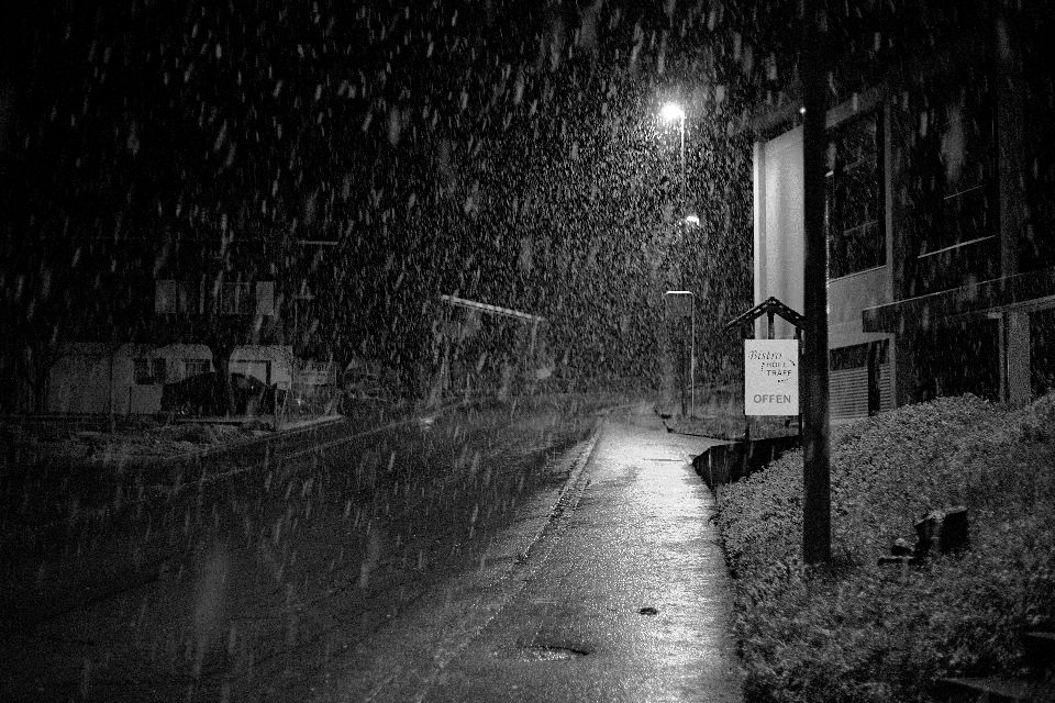 Snow light black and white