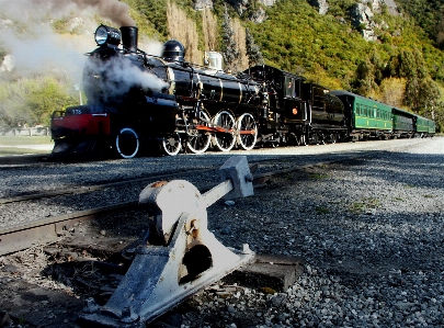 Foto Acompanhar trem asfalto
 transporte