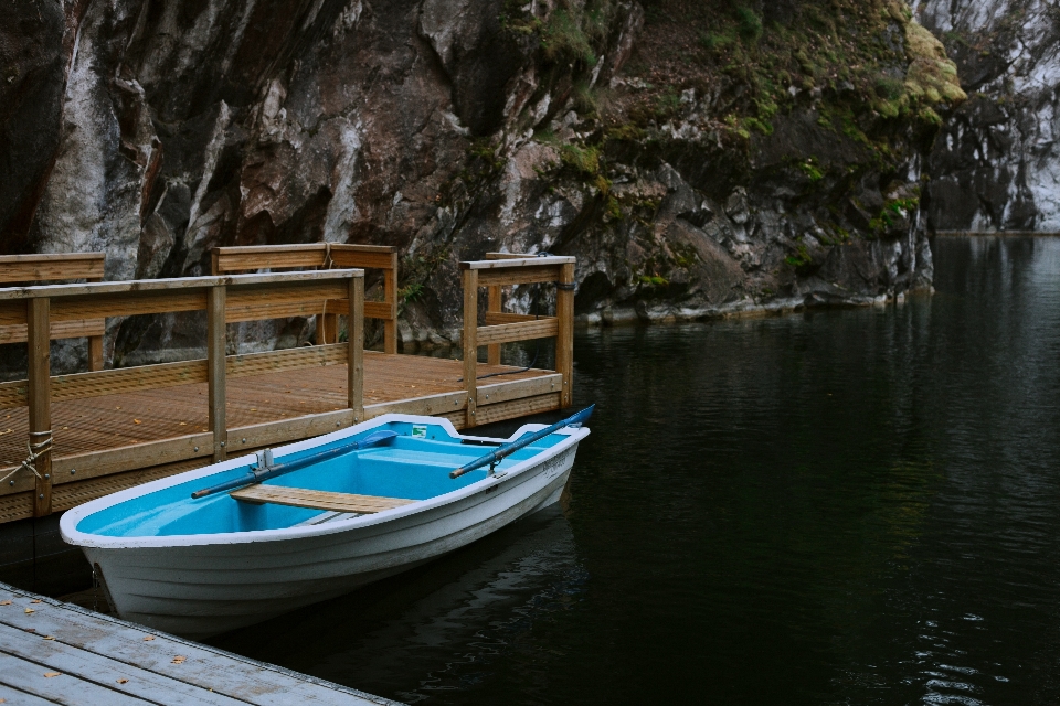 水 dock ボート 湖