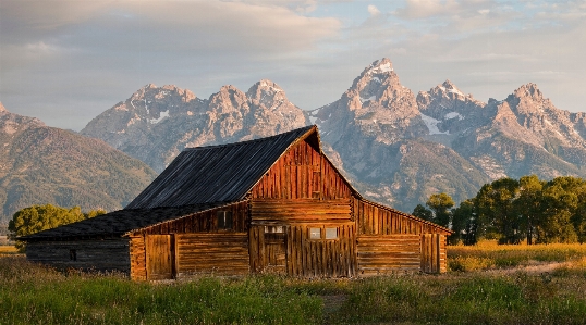 Landscape grass wilderness mountain Photo