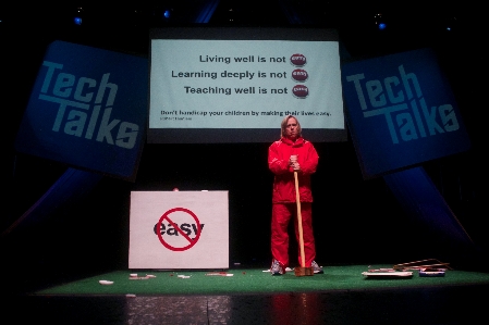 Foto Merah rambu sccctechtalks
