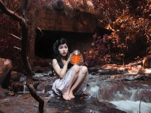 Water girl woman autumn Photo